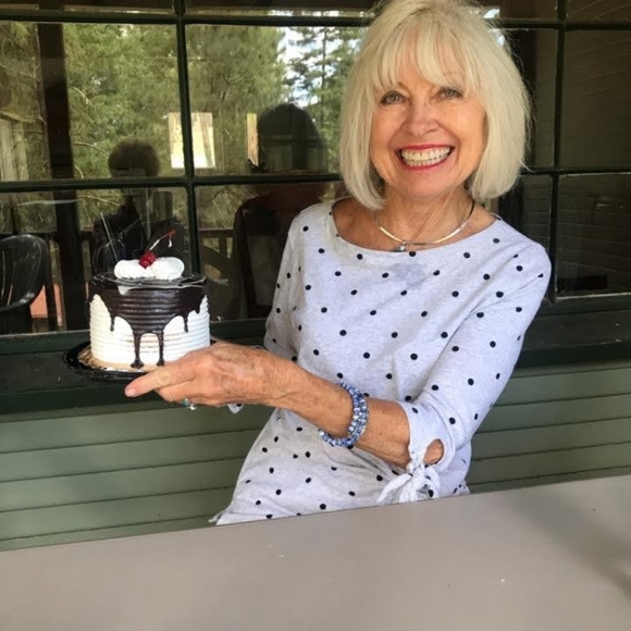 Meet your Posher, Judy - Picture 2 of 2